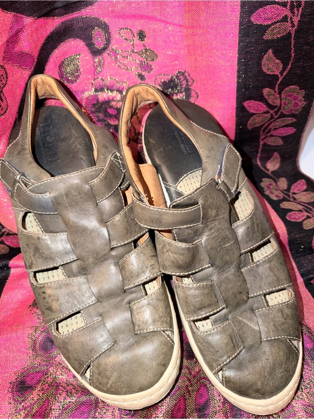 Born Men's Fisherman Sandals in Brown-Tan